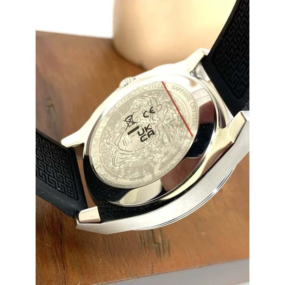 Versace Men's Watch VE7CA0123 Swiss Quartz Chronograph Silver Black Rubber 43mm
